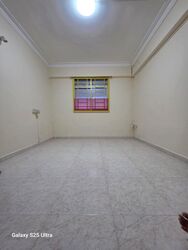 Blk 160 Yishun Street 11 (Yishun), HDB 3 Rooms #583499041